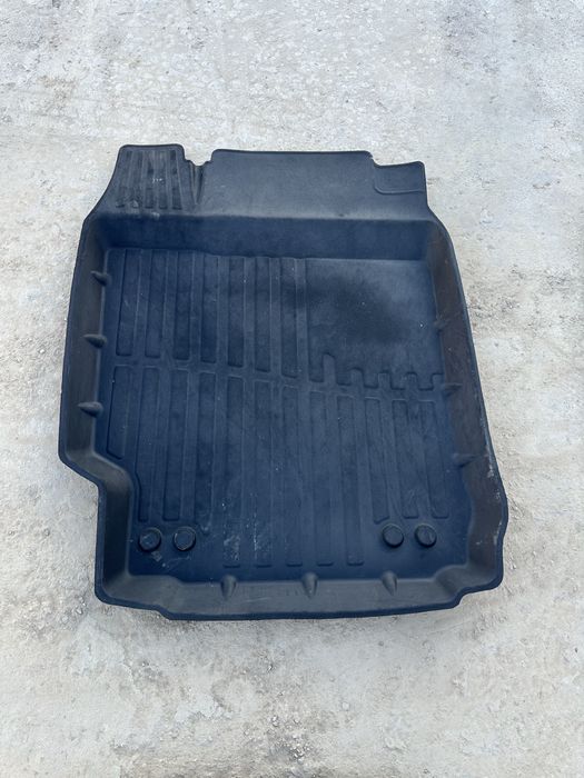 Продам полики камри 50,55