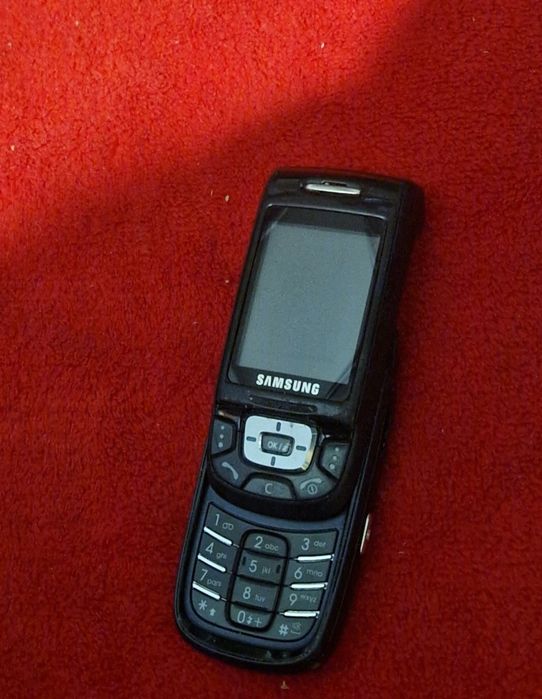 Telefon pentru piese sau colecție, display defect