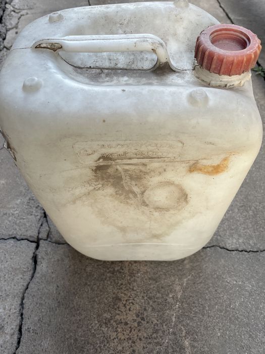 Продам    200л .   Бочку