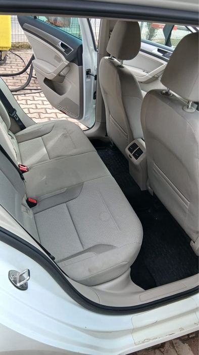 GOLF 7 VARIANT 1,6 d.  2014