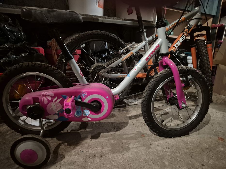 Vând biciclete pentru copii