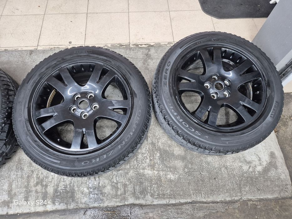 Джанти 19 + гуми Pirelli Scorpion Zero за Land Rover