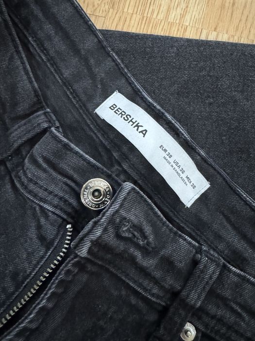 blugi rupti Bershka