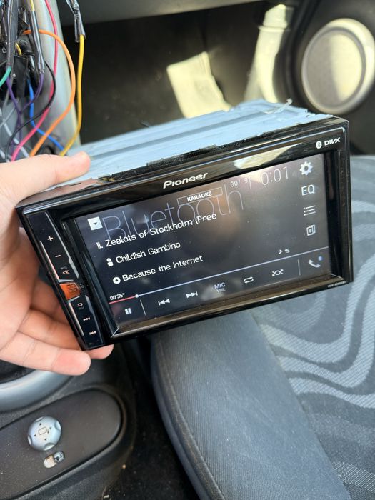 Navigatie pioneer mvh-a200vbt