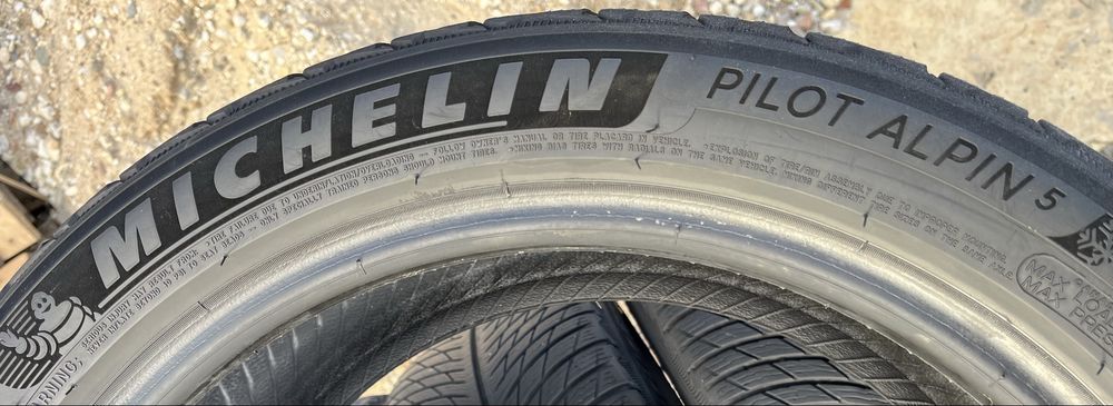 2бр 245/45/19 на 6,4мм с 18дот