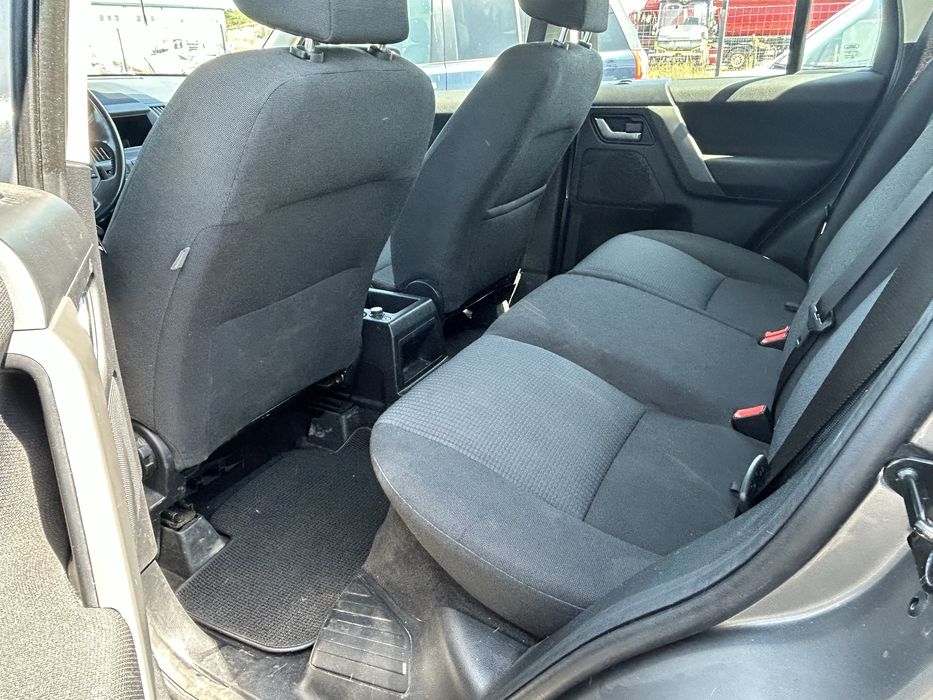 Land Rover Freelander 2