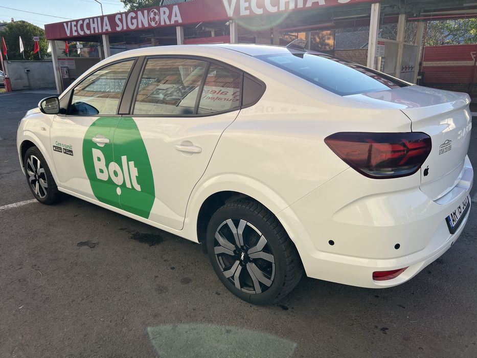 Vand Dacia LOGAN 2024 varianta full