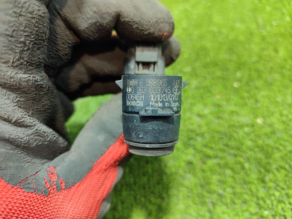 SENZORI PARCARE SPATE BMW E90 E91 E92 E93 320D 2013 2.0 DIESEL COD OEM 6988965 / 6988965AI05 / 0263003745 / DECAPOTABILĂ (CABRIOLET) 2005-2013
