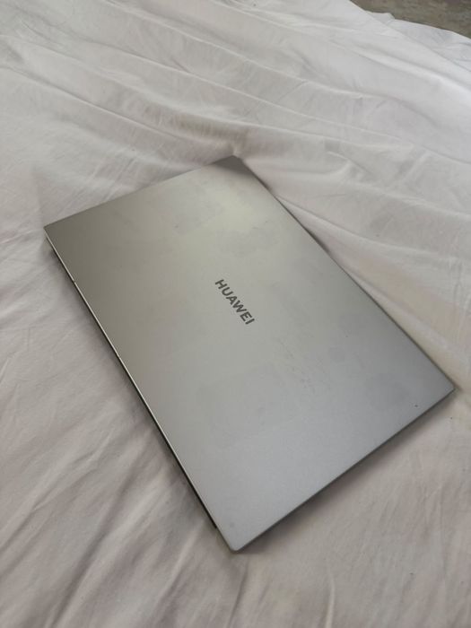 Huawei MateBook D15