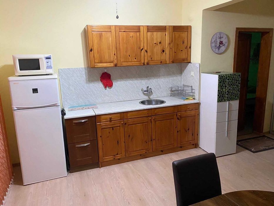 Дава се под наем Двустаен апартамент в Павликени - 48 кв.м за 408 € - Снимка #3