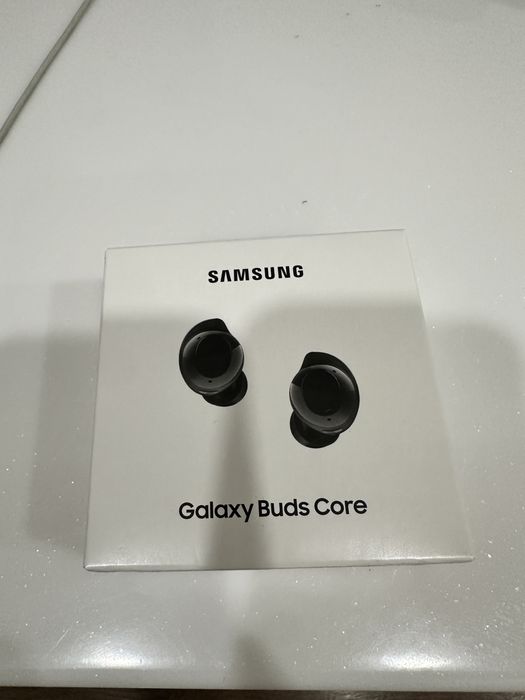 Наушники Samsung Galaxy Buds Core
