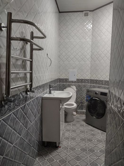 Arenda kvartira chilonzor 8 kvartal navastroyka dom 2 xonali
