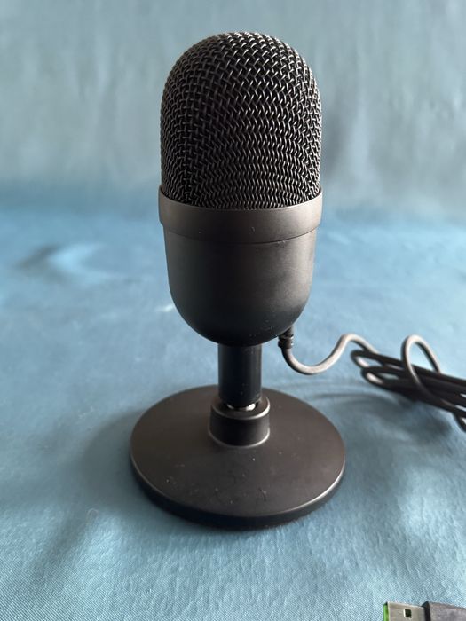 Микрофон Razer Seiren V3 Mini , Геймърски микрофон