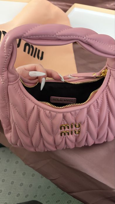 Poseta miu miu roz