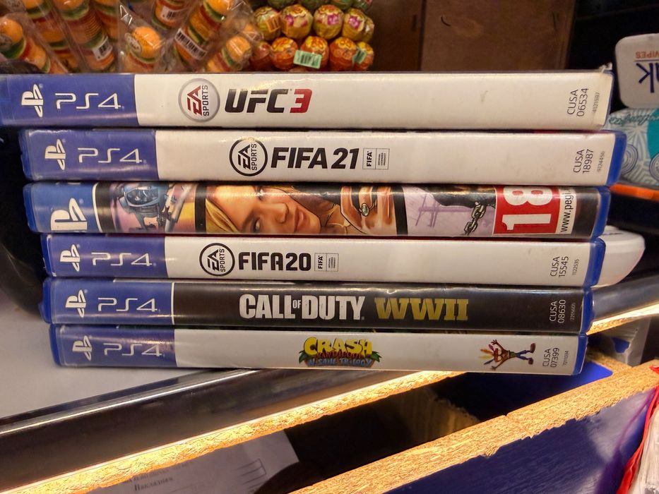 Playstation 4 fata obmen