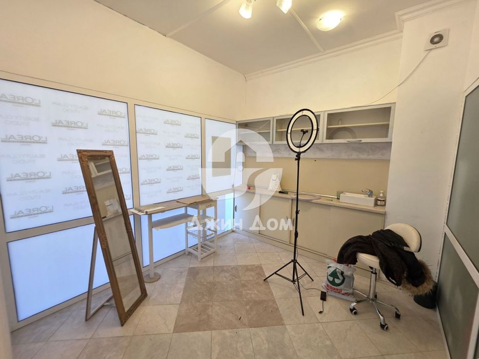 Търговско помещение ПОД НАЕМ в престижния к-с „Перла“, гр. Бургас