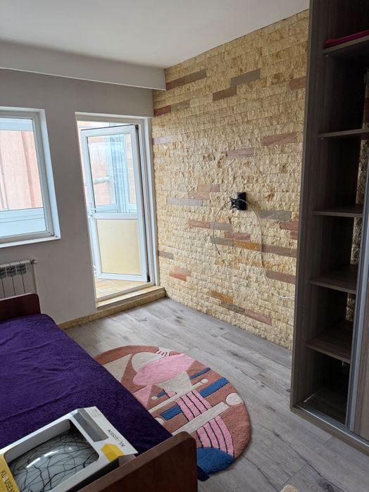 Vând casă în cartierul Bratianu