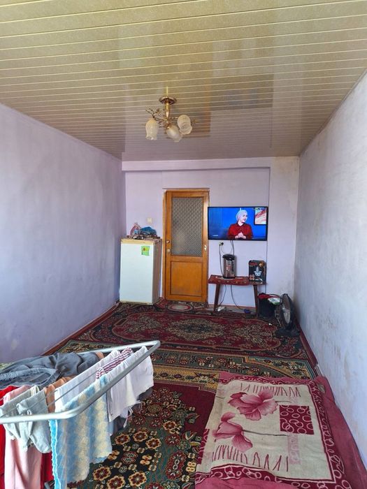 Kvartira sotiladi Sergeli Qoyliq massiv 6 galereyka dom 2/7/9