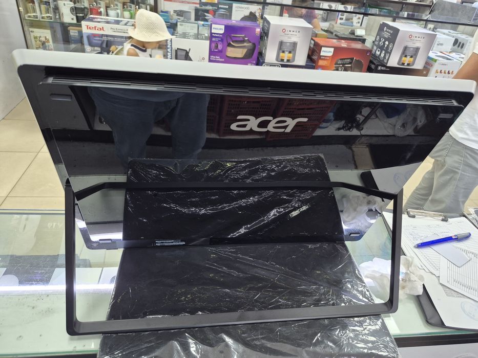 Acer Monablok core i7 16Gb 256Gb