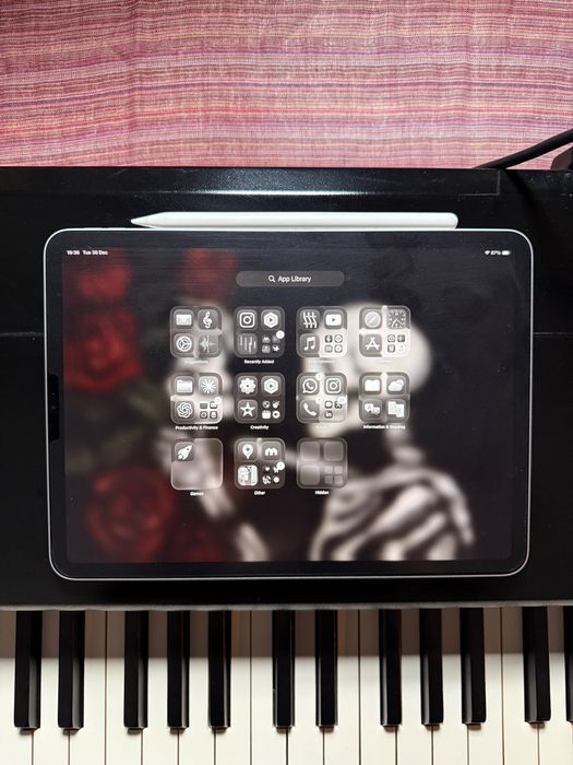 iPad Pro M2, 11 inch: stare excelentă & Apple Pencil & Husǎ