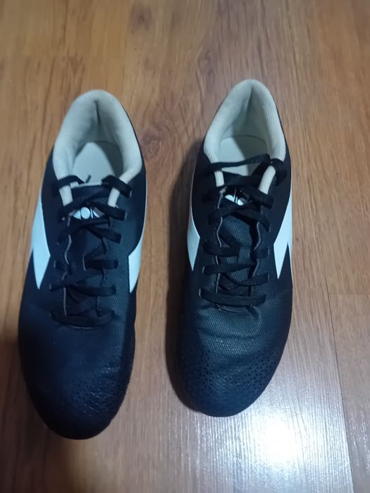 Ghete de fotbal adidas marimea 38