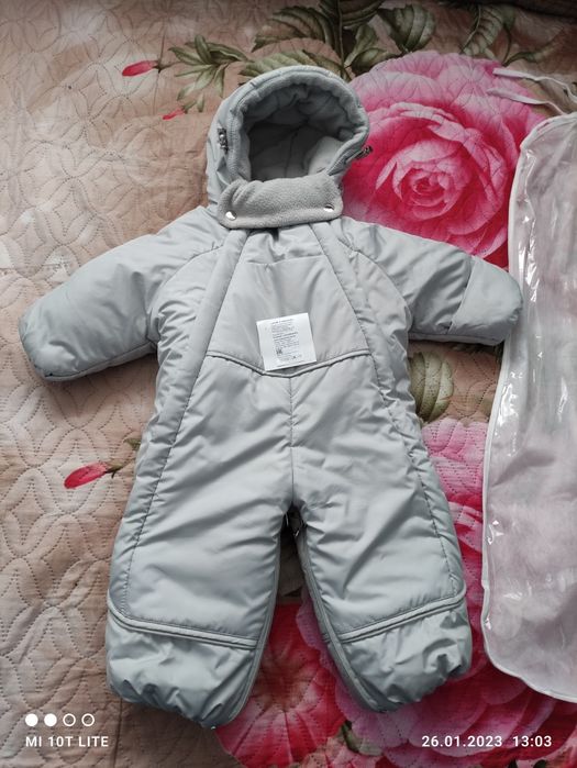 Продам детский комбинезон-трансформер