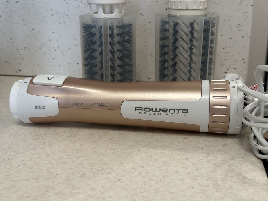 Фен-щетка Rowenta Brush Activ Compact
