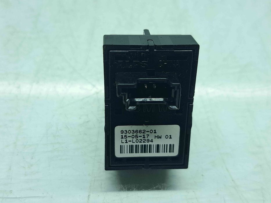 Buton deschidere portbagaj Bmw X3 (F25) [Fabr 2010-2017] 9303662-01