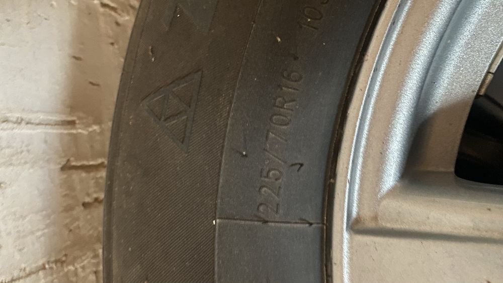 R16 диски покрышка