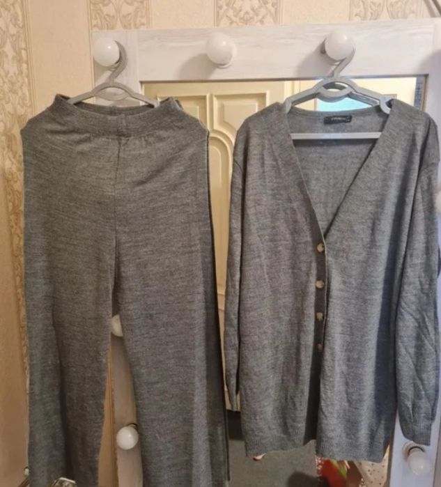 Dvoyka TRENDYOL Turkiya L razmer