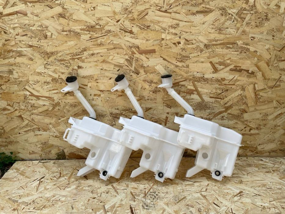 Бачок омывателя на Хайландер 19-23