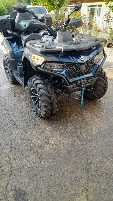 Vând atv CFMOTO 2025