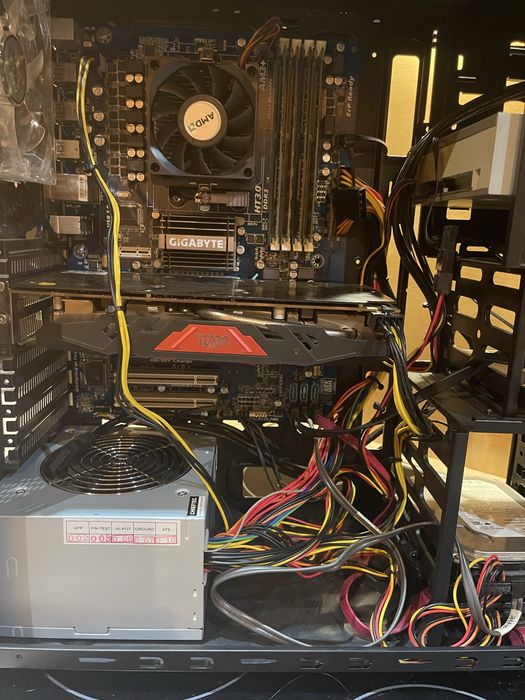 Компютър за игри AMD FX-6100 3.3-3.9GHz,16GB DDR3,RX470 RED DEVIL