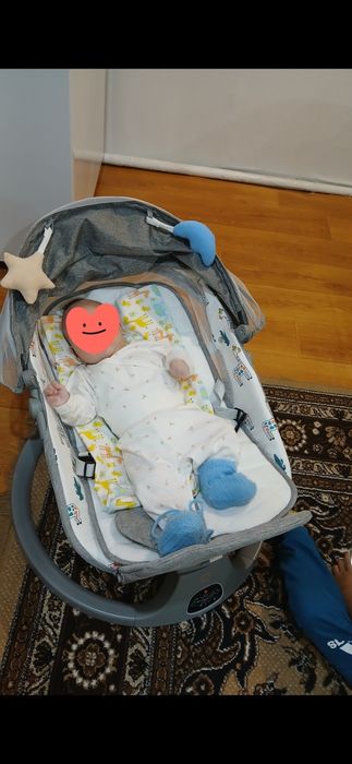 Продам шезлонг детский