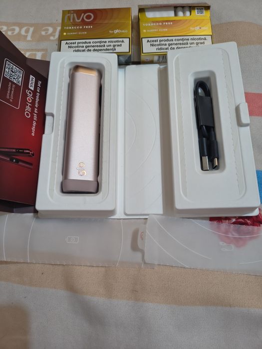Glo Hilo, nou nouț,doar desigilat,cu 2 pachete țigări incluse