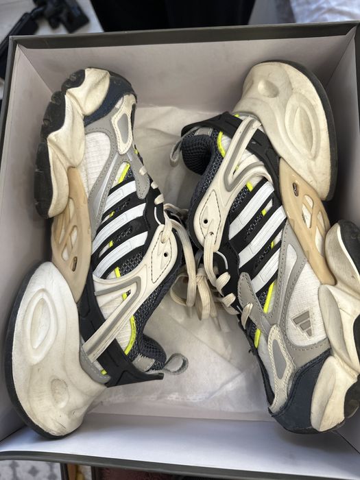 Продается кроссовки 38 размера