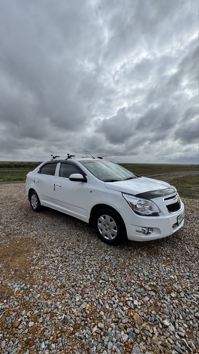 Продам машину 2023