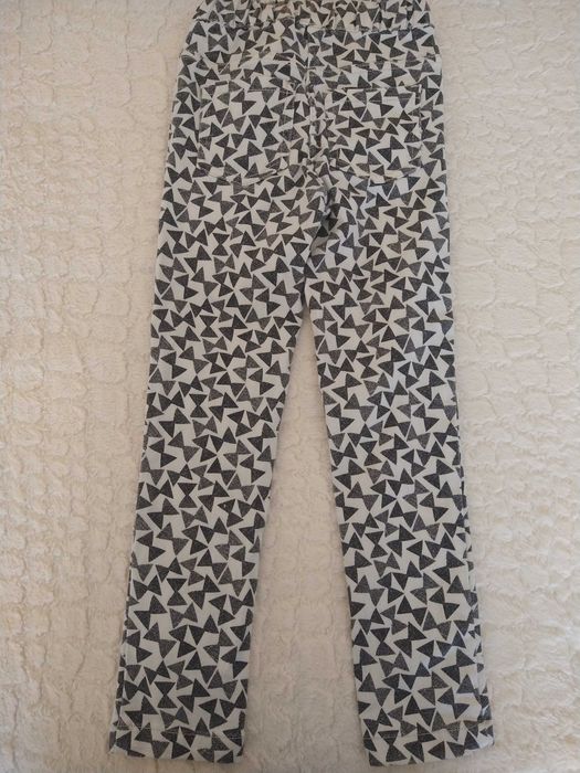 Модерни дънки за момиче