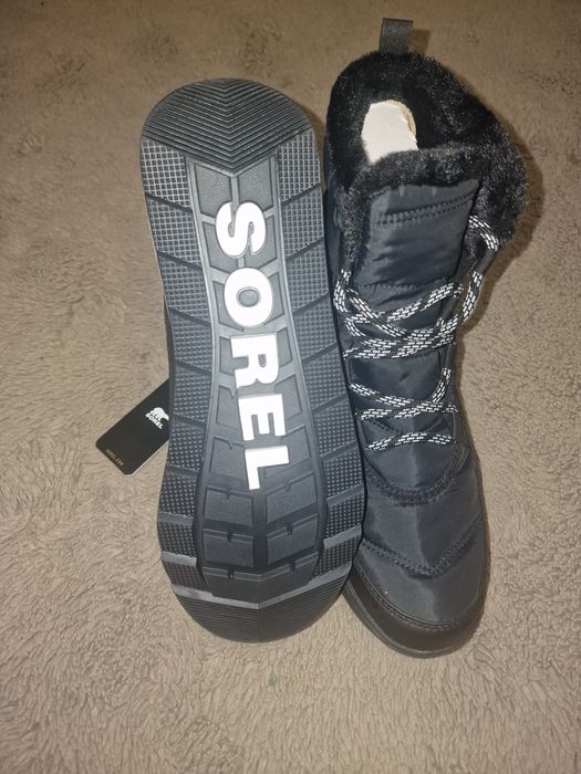 Ghete dama Sorel
WHITNEY II SHORT LACE WP - Negru