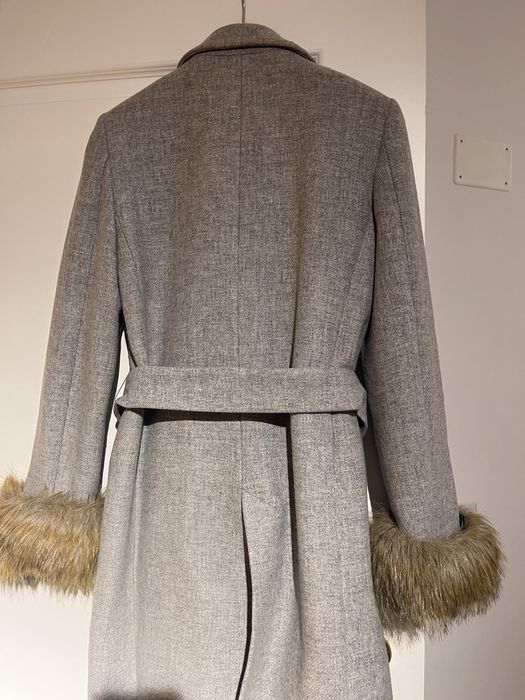 Vand palton gri Zara marimea XS S cu blanita la maneci cordon in talie