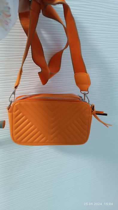 Дамски чанти 20 лв