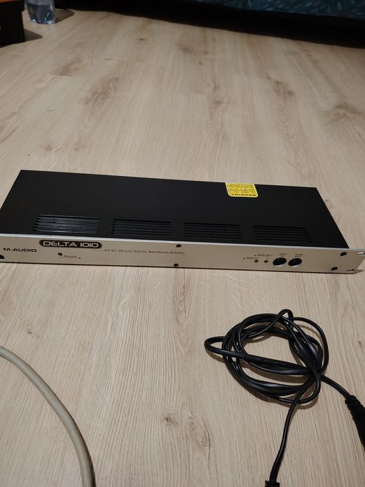 Звуковая карта профессиональная M-Audio Delta 1010