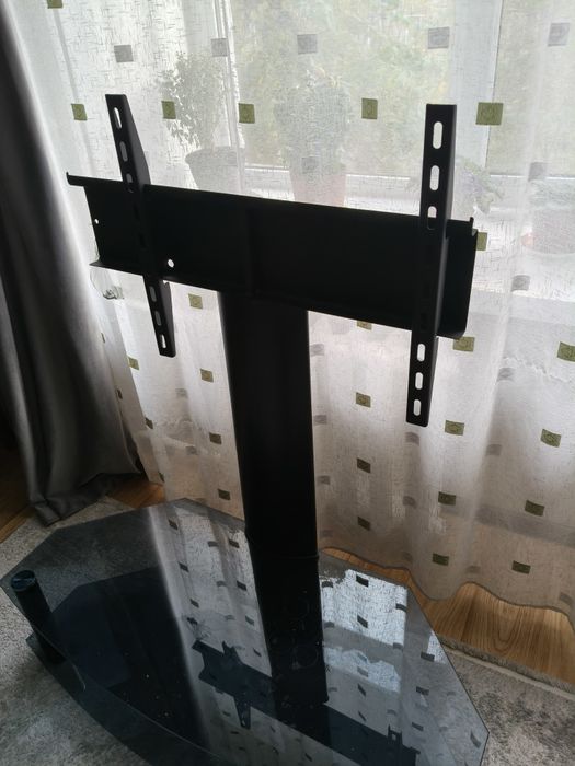 Тумба под телевизор