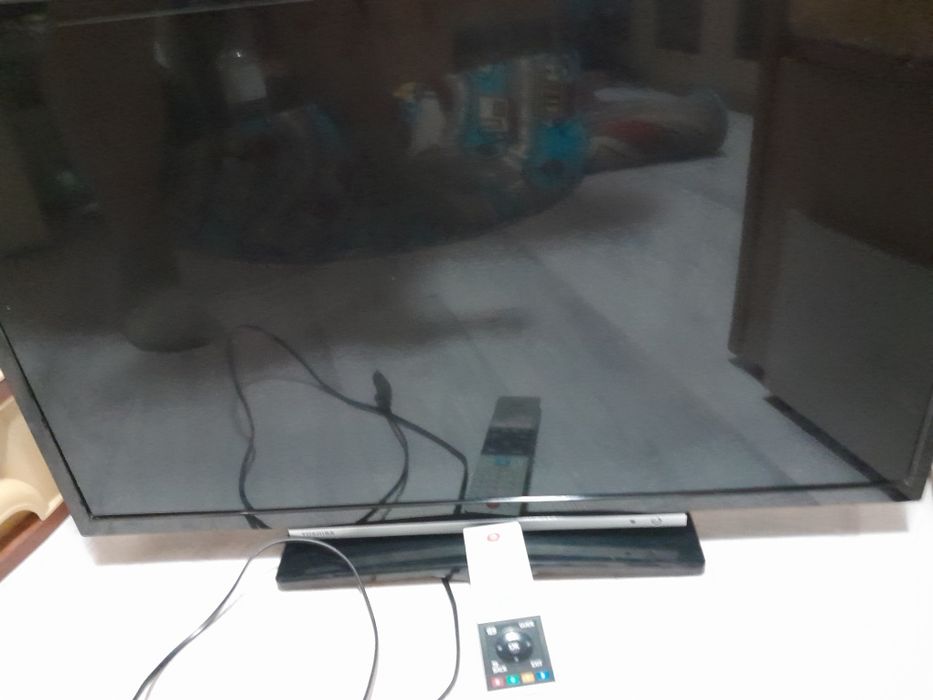 Televizor LED LG  85 cm diagonala ca nou