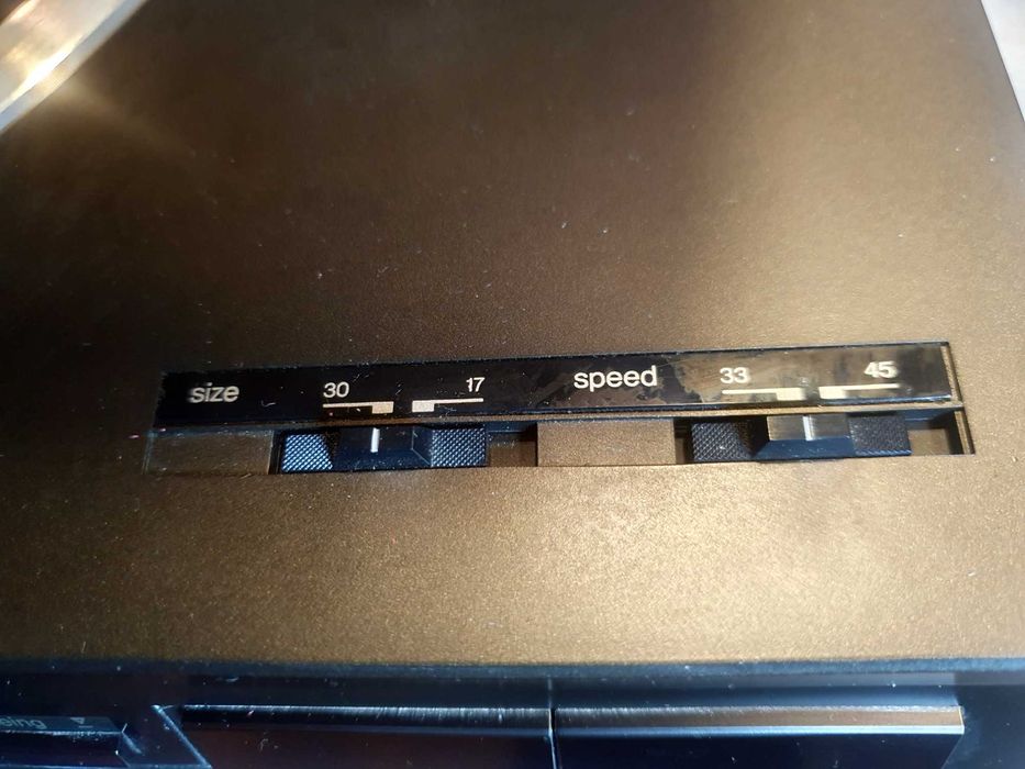 Pick-up Technics SL-L20 cu braț tangențial