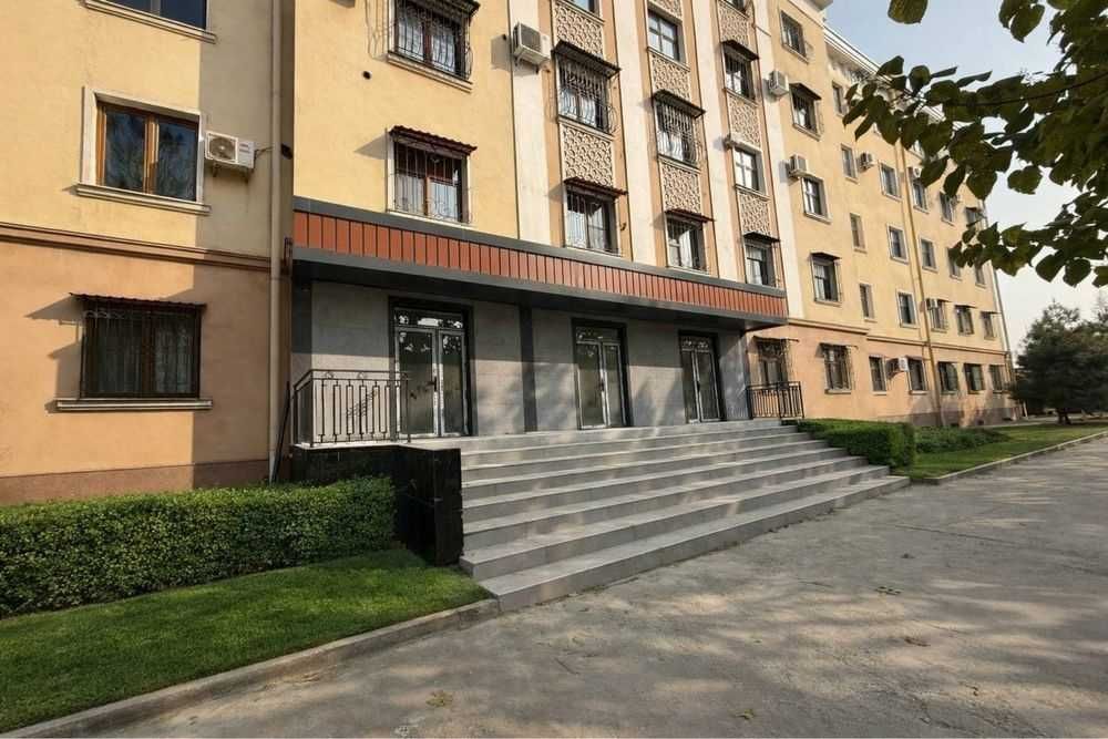 Сдам 100 м² Офис в Аренду. 1-Линия. ул. Нурафшон. Сагбан. Алмазарский!