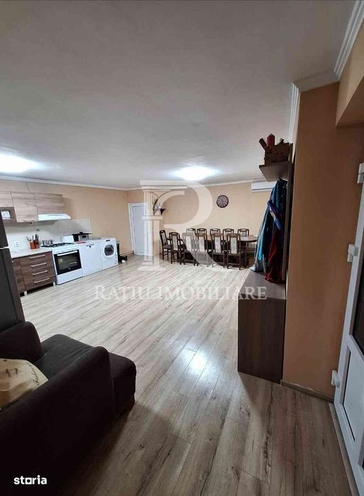 De vanzare | Casa cu etaj la cheie | Sarsig | Bihor