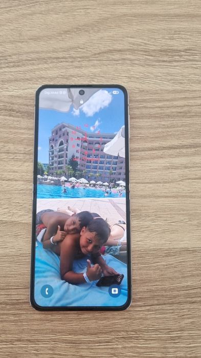 Samsung flip 5 ,