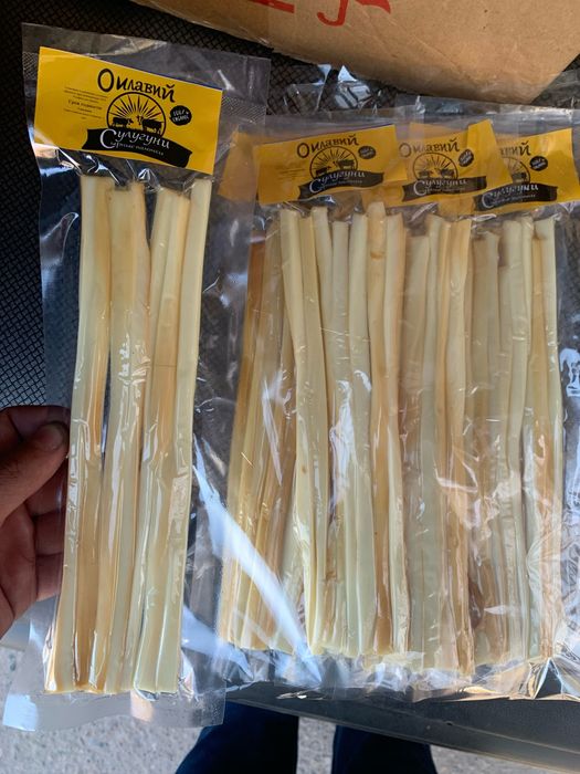 Sirniy palichka (sluguni)