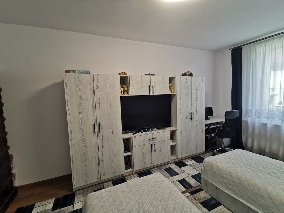 Apartament 2 camere zona Dimitrov